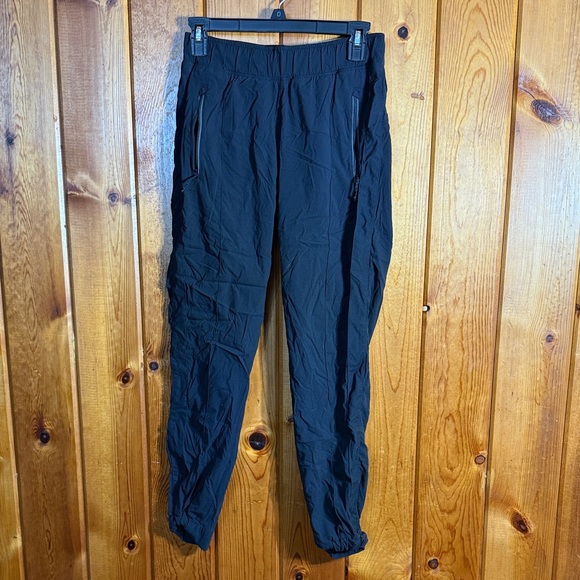 Columbia Sportswear Company Other - Men's Black Jogger Pants Columbia size medium Omni shield advanced repellency